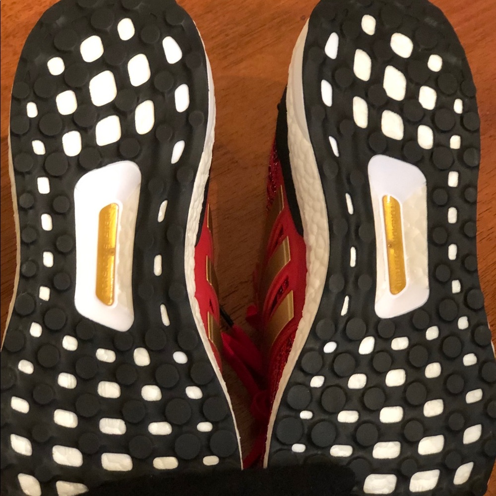 NEW Adidas UltraBoost Game of Thrones - Picture 3 of 4